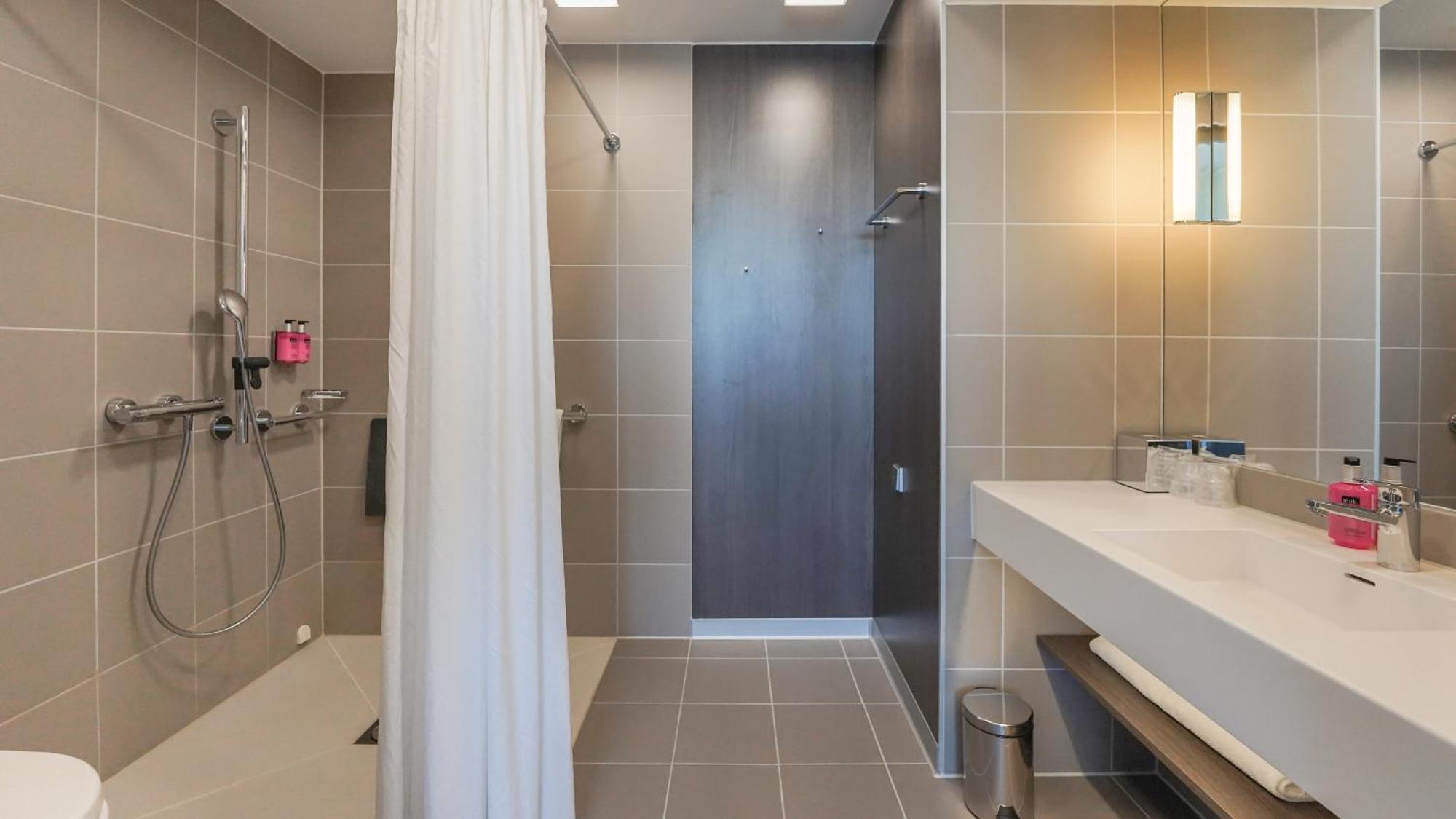 X Hotel Skjetten Extérieur photo