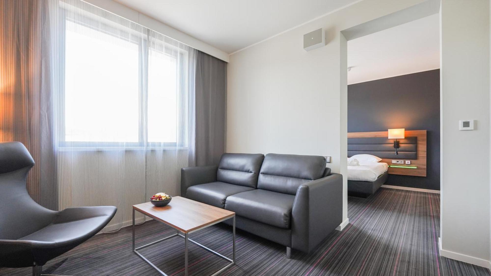 X Hotel Skjetten Extérieur photo