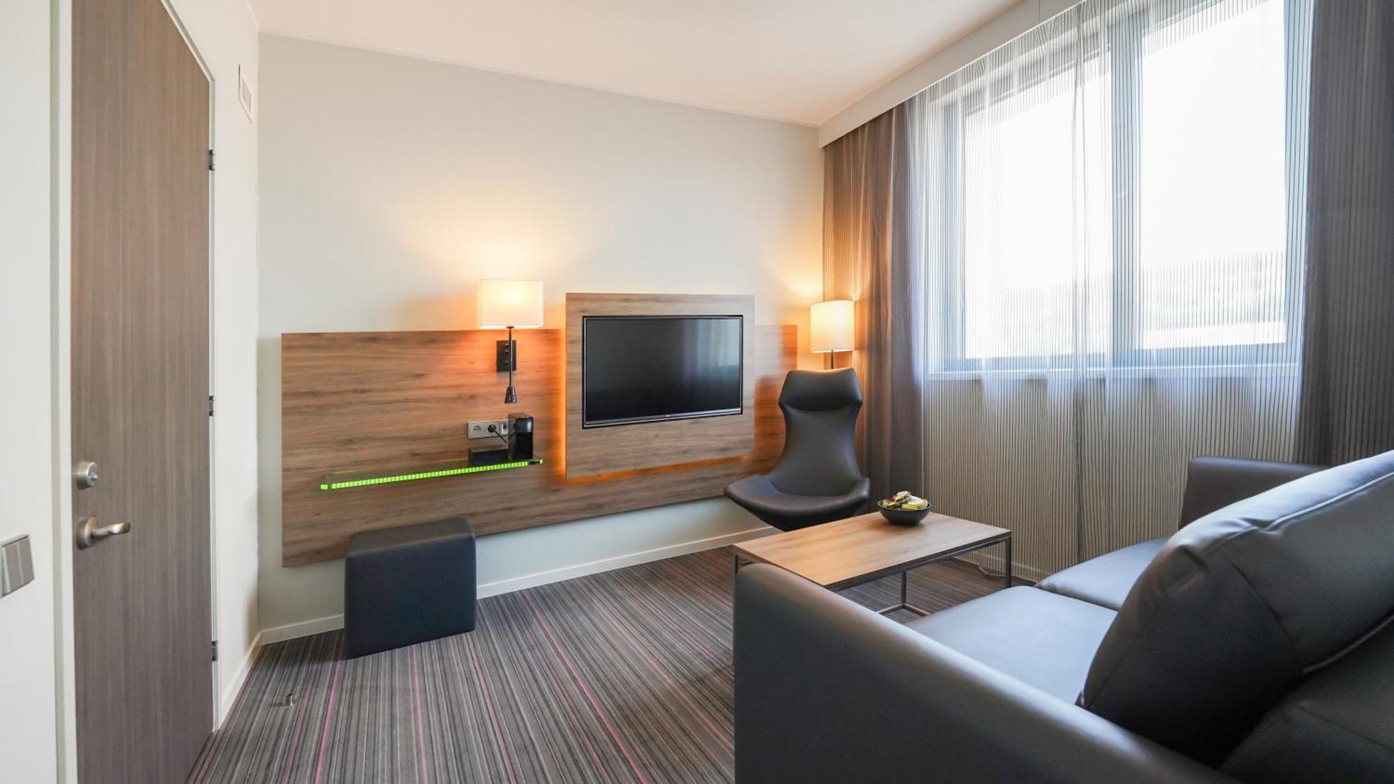 X Hotel Skjetten Extérieur photo