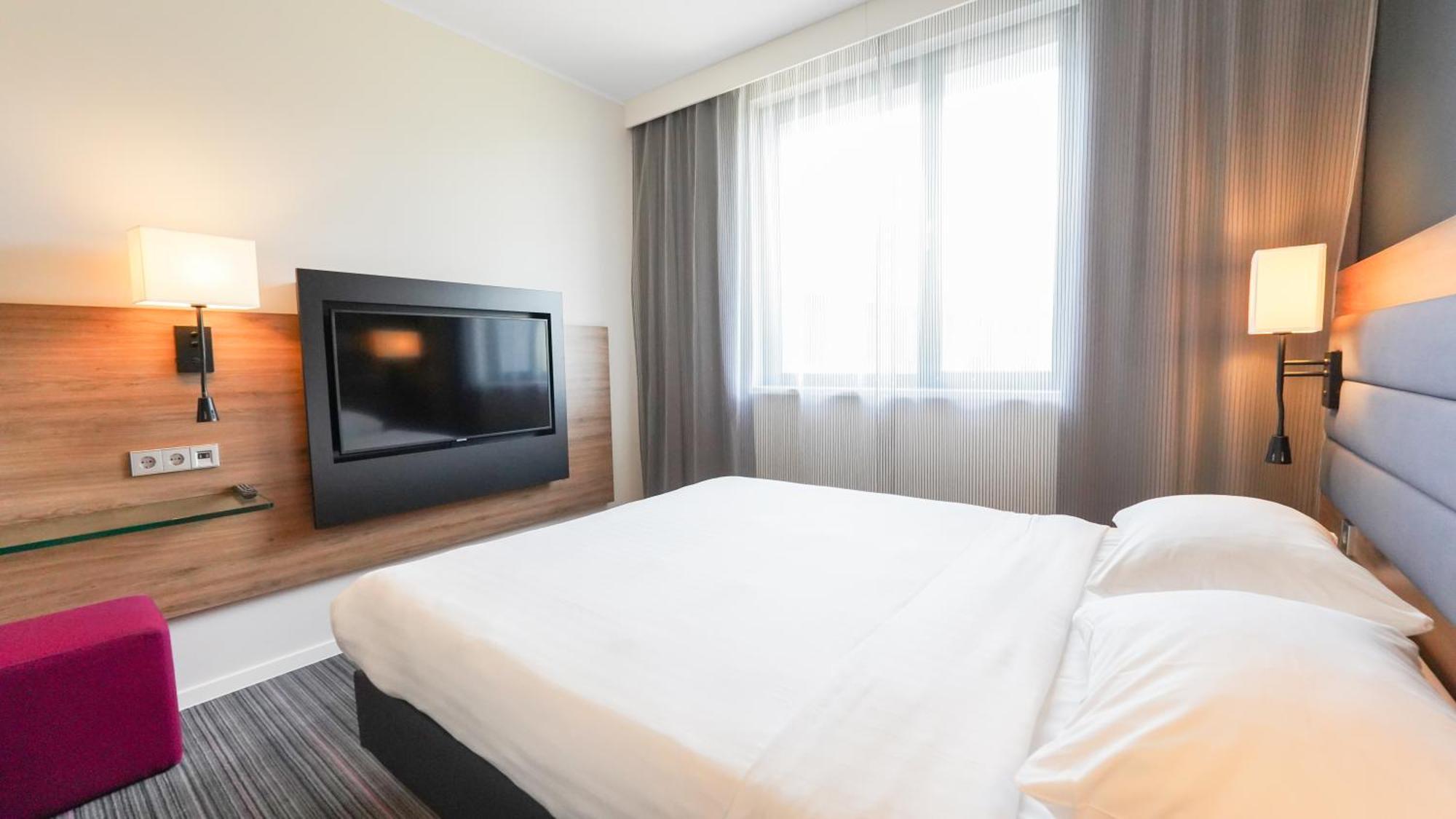 X Hotel Skjetten Extérieur photo