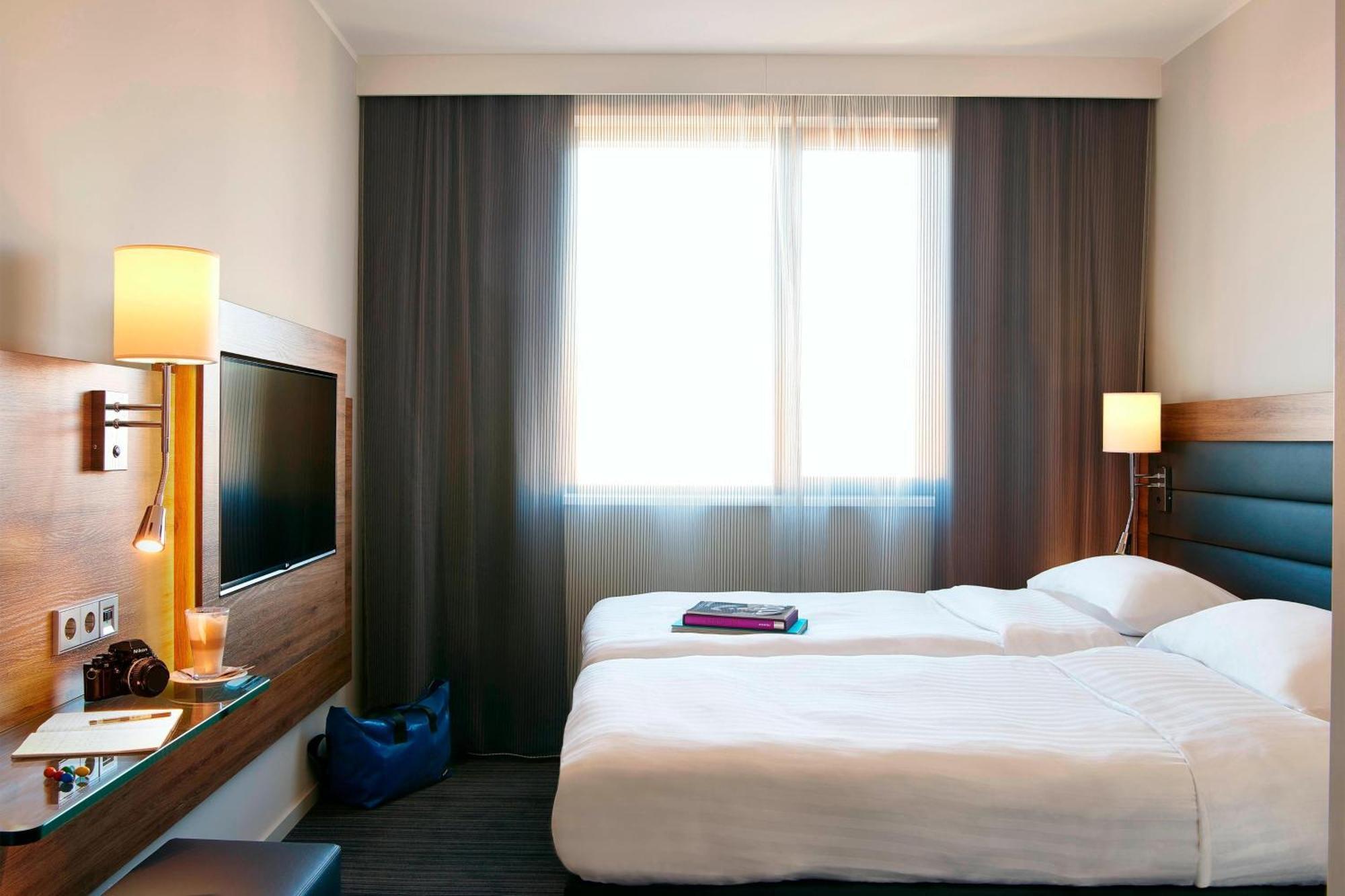 X Hotel Skjetten Extérieur photo