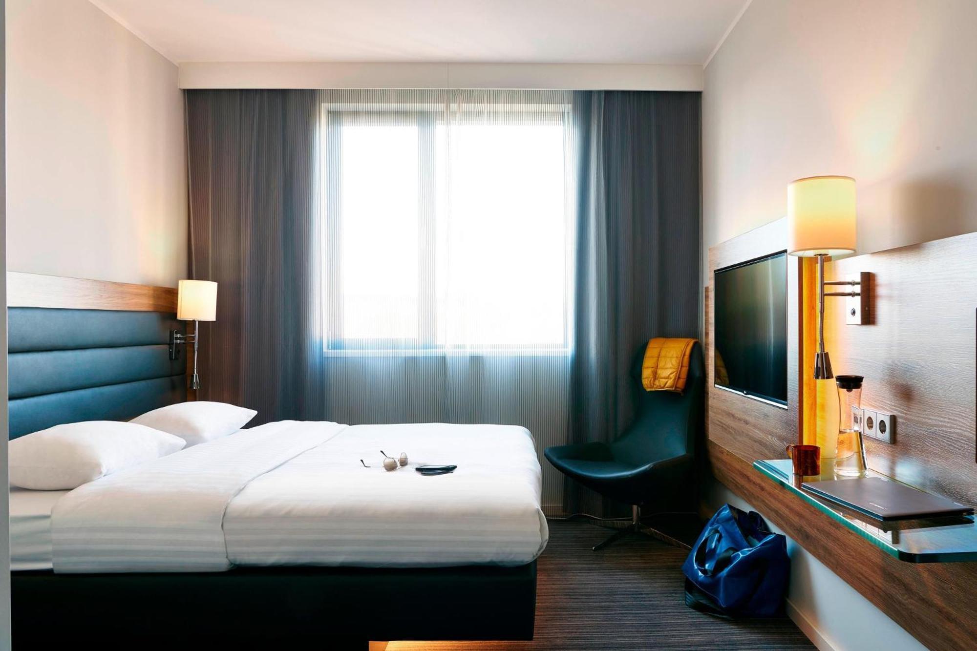 X Hotel Skjetten Extérieur photo