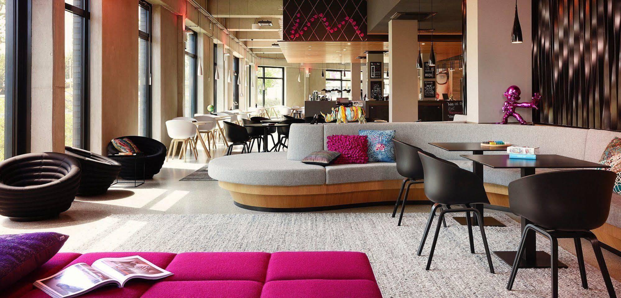 X Hotel Skjetten Extérieur photo
