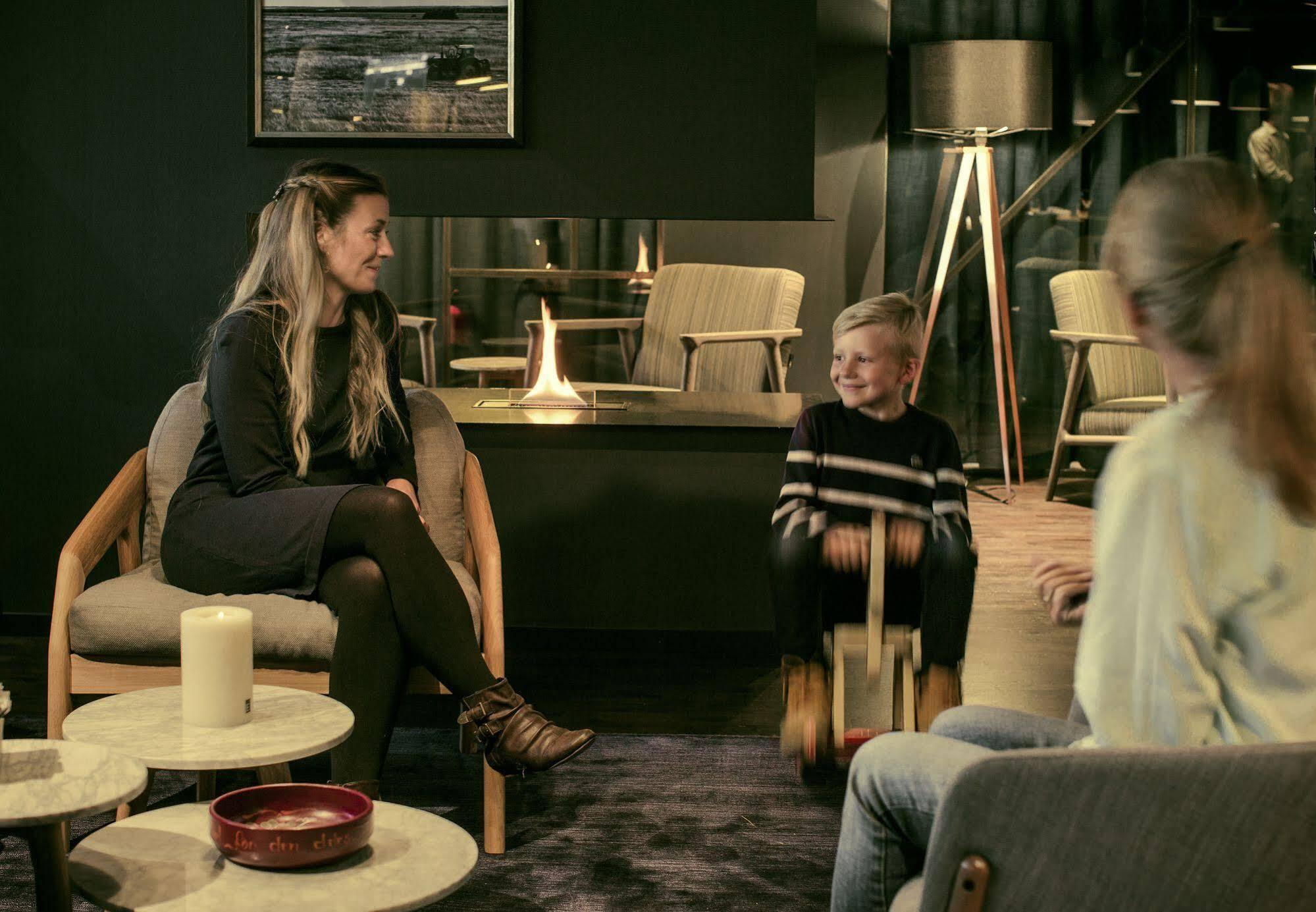 X Hotel Skjetten Extérieur photo